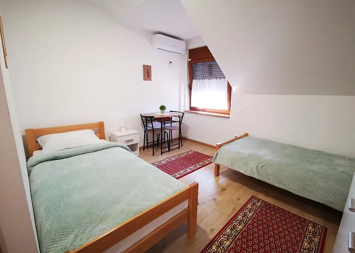 Sljivik Stari