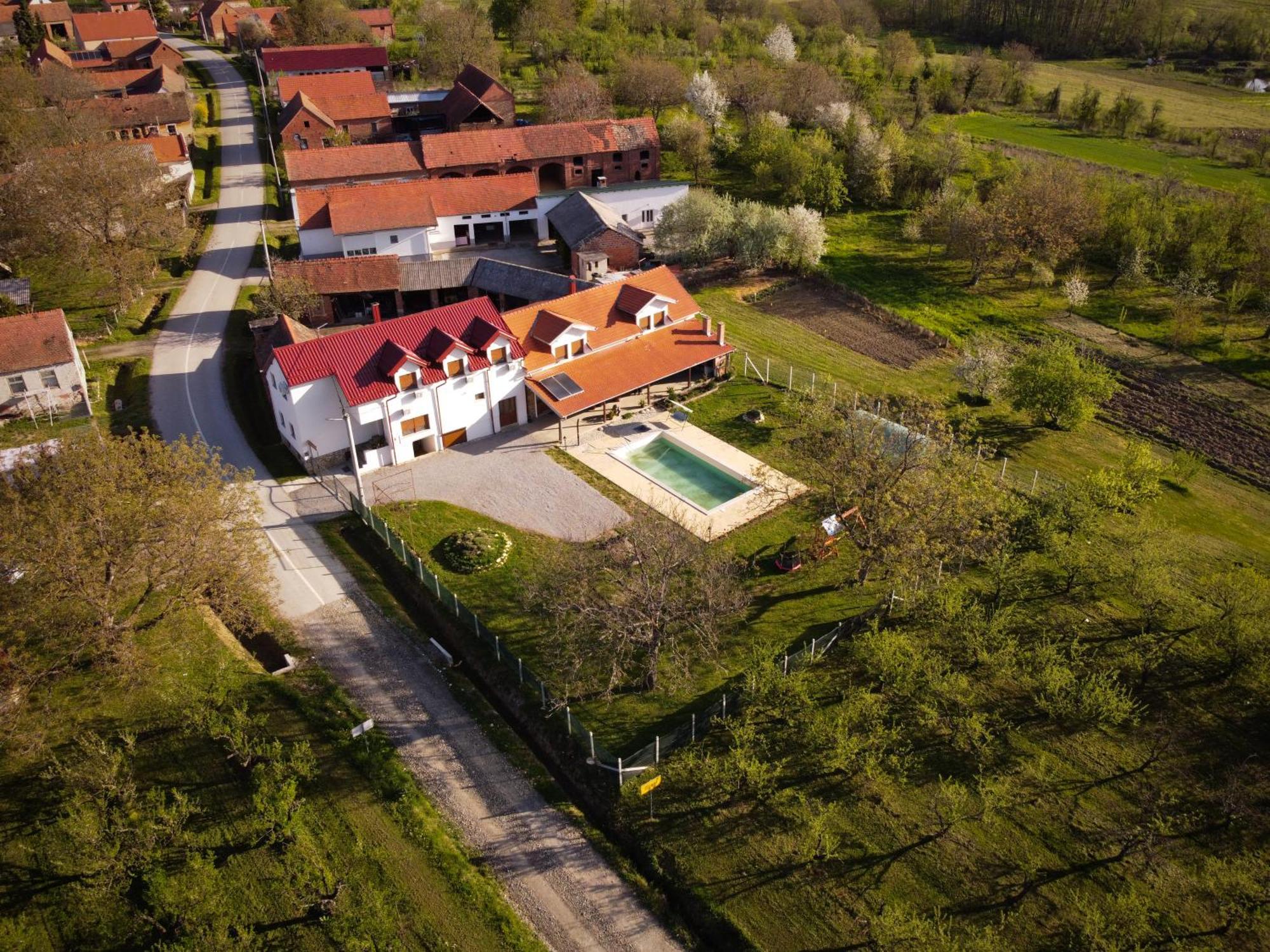 Sljivik Stari Brestovac